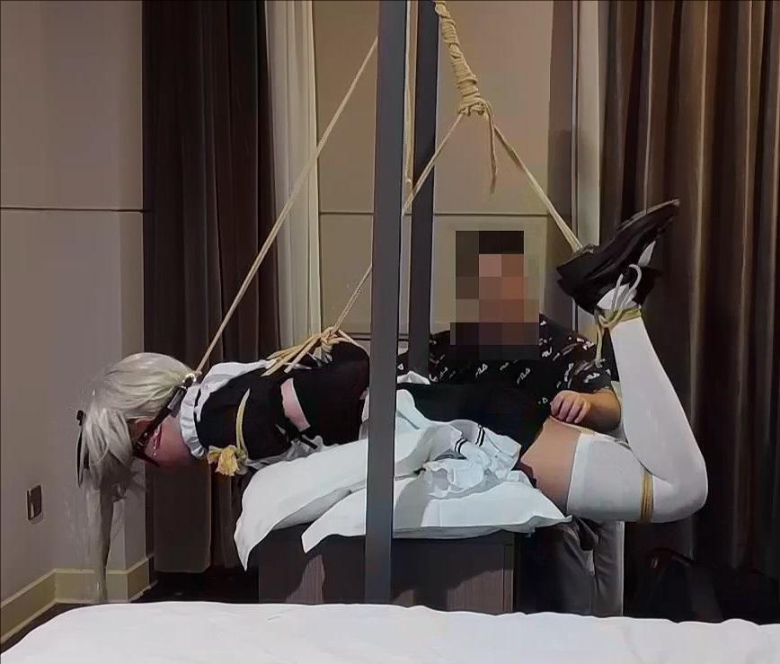 娘白丝双马尾女仆 捆绑TK-3