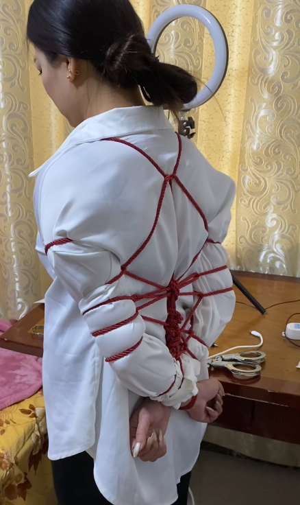 新人凡凡、白衬衫、花式捆绑-6
