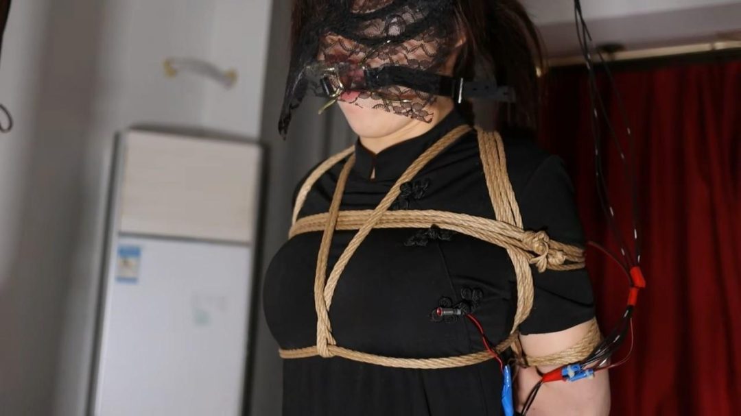 路由工作室：专业绳模素颜做客工作室 结合唯美与调校的旗袍高跟电控跑步机-10