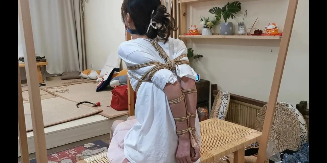 奥特曼雨琪定拍作品 无情的直臂 滴落的口水 上集-2