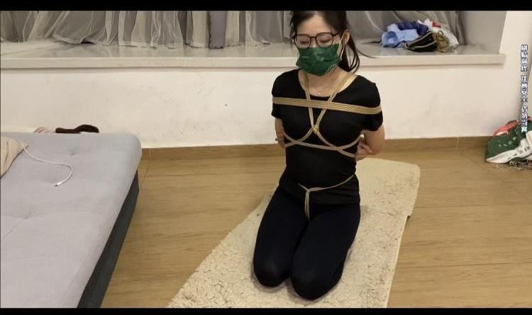 捆绑起来练习瑜伽，新奇有趣！保证一教就会，一学就废。-5
