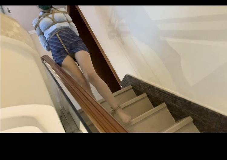 美女下班后的游戏-12