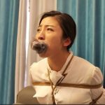 漂亮主妇妈妈的入室劫持