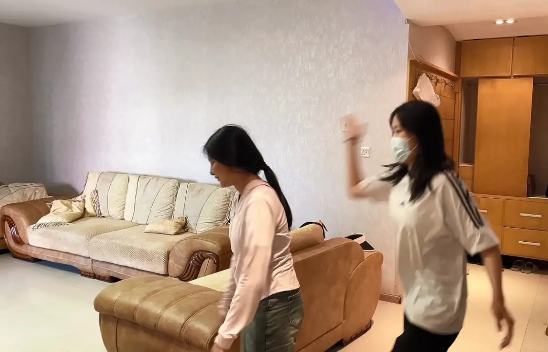 入室盗窃【两个新人第一次体验捆绑，表演】-2