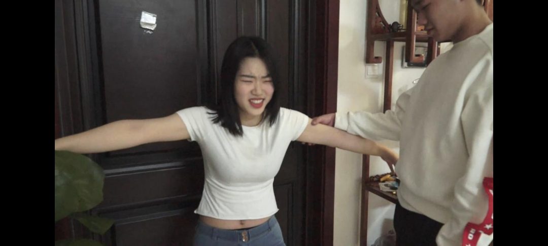 逍遥工作室订拍 佳杰点穴 点穴元素 大熊美女-1