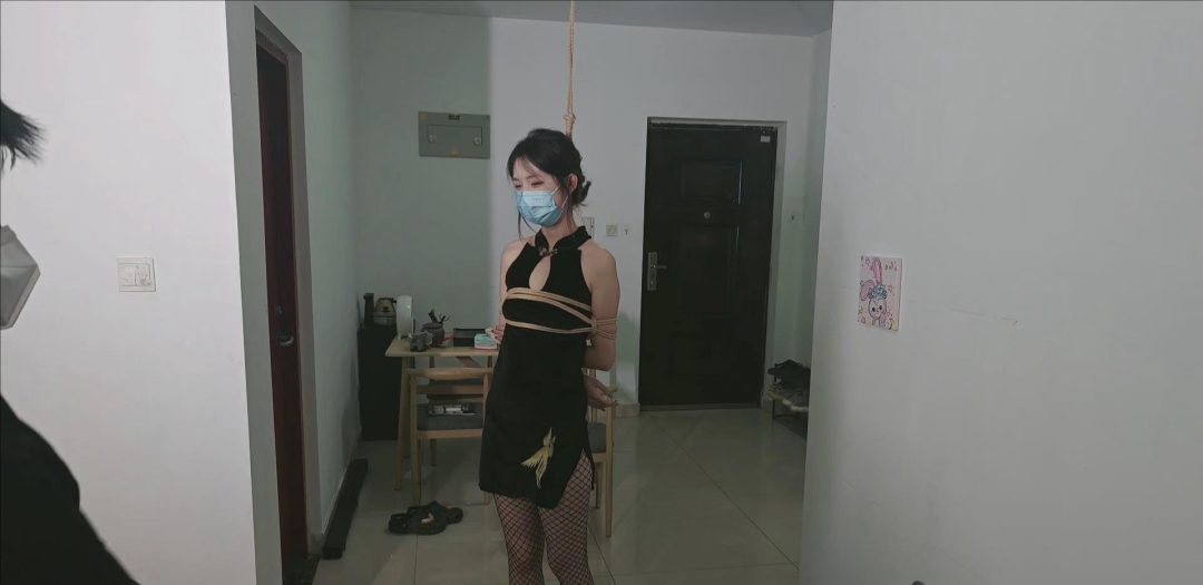 《GD绳束》模特桃桃 剧情 《面试风波》(强行站立+真空+腿软+后面有彩蛋)-2