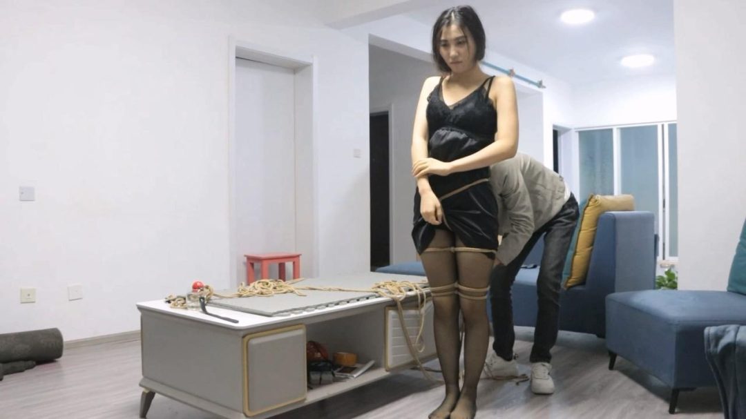 得意客定拍：惩罚女秘书 ② 恩可主演-7