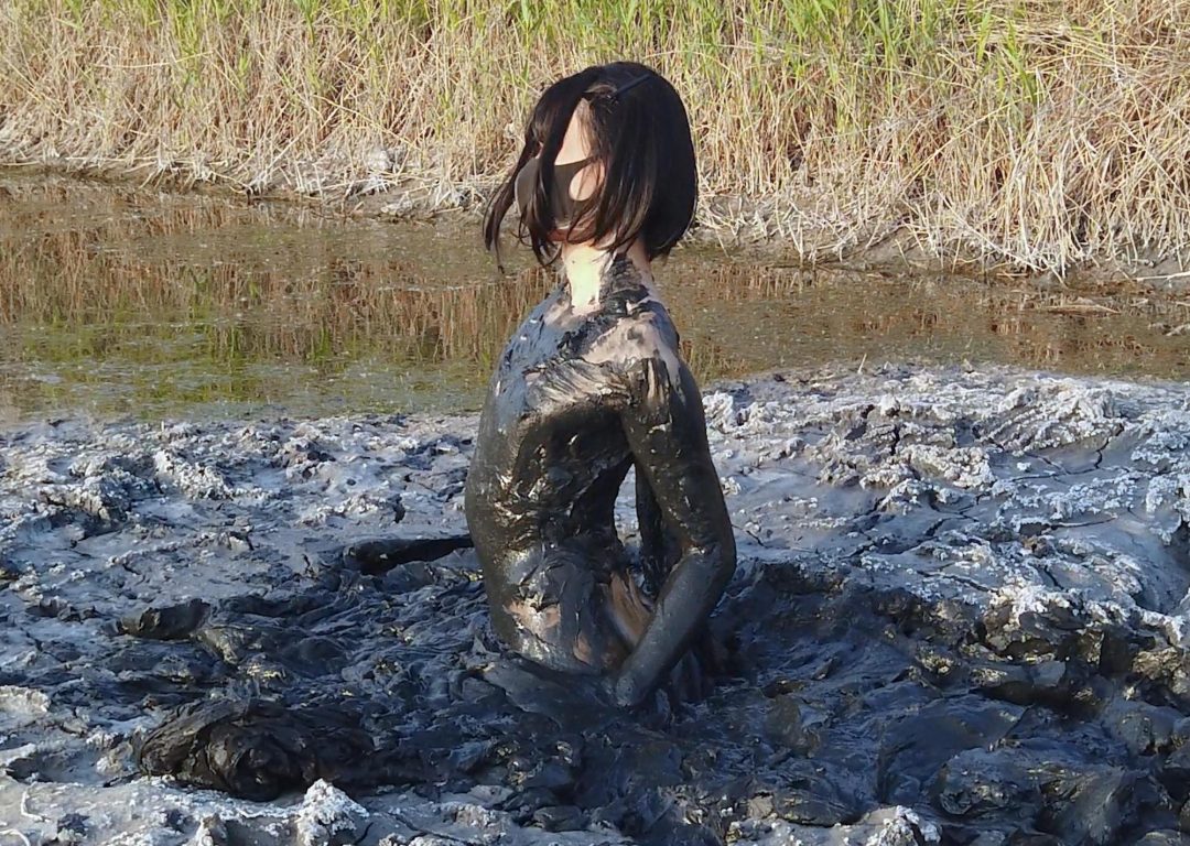 白丝舞蹈服踩泥陷泥-3