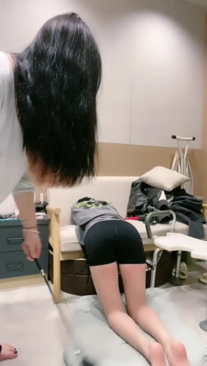 【小羊】抽耳光 虐乳 诱惑 sp 滴蜡-3
