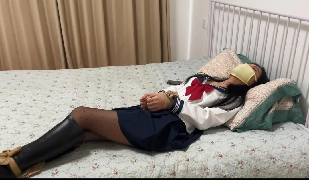 JK少女战士大战人f（上）-2