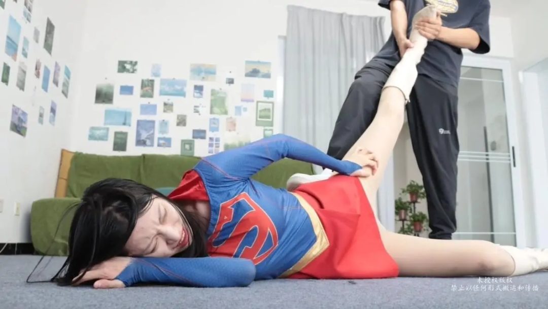 （得意客出品）女超人遇难-5