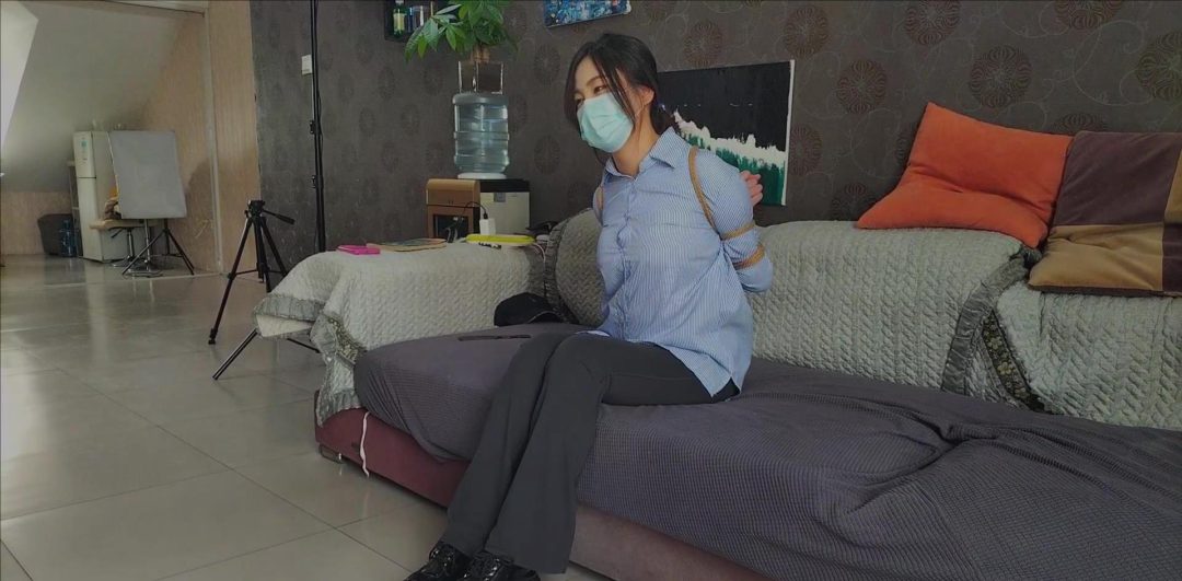 新模初次试镜 绳艺访谈 说说第一次被绑的感受 外力不去辅助真实挣脱-3