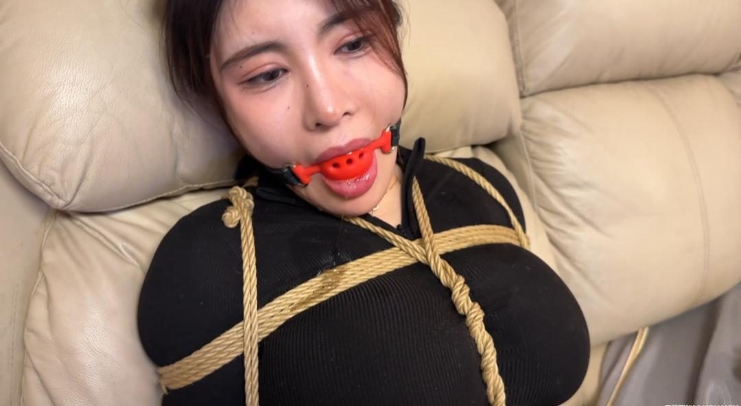 贝特原创定拍《安慈黑色包臀裙沙发上放置挣扎TK》-6