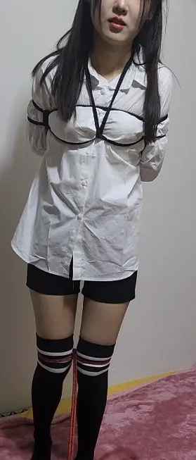 小染白色衬衫+过膝袜+日式捆绑+牵引走路-6