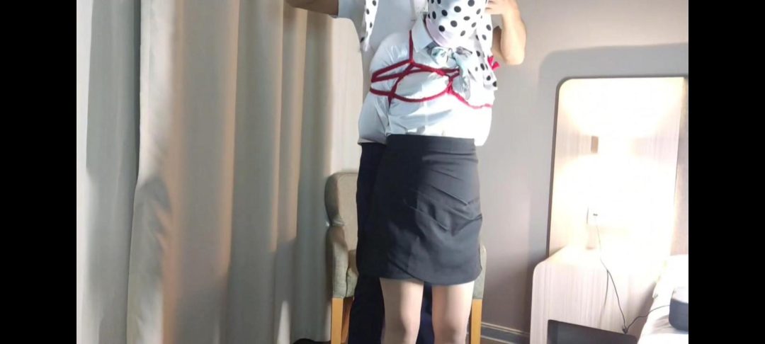 红绳制服捆绑堵嘴蒙眼-5