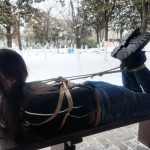 冰天雪地 公园驷马放置挣扎真刺激 心惊胆战 模特怕被别人看到 我也吓坏了
