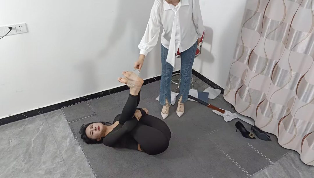 小白兔反转记（SP 耳光 踩踏）-4