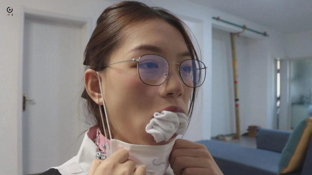 《私人订制会所》被拐卖进私人会所的少女，求助不成反被套路-6