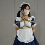 【希希】铁链与额头碰撞声很悦耳，但美女的呻吟声更让人兴奋不已【日式+折腿缚+郊狼3.0】【女仆装】