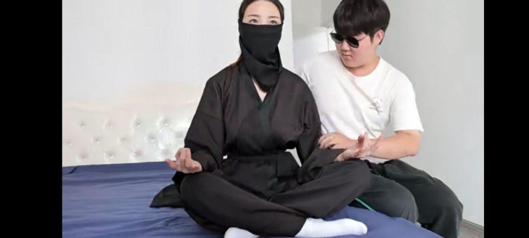[得意客订拍]蒙面点穴 柳洋出演 点穴剧情丰富 演技卖力 挠脚心 控制-2