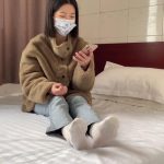 晚秋原创 撕破学妹白棉袜tk嫩脚