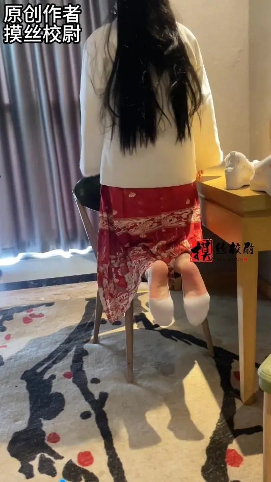 TK汉服小仙女.船袜裸足洗脚-4