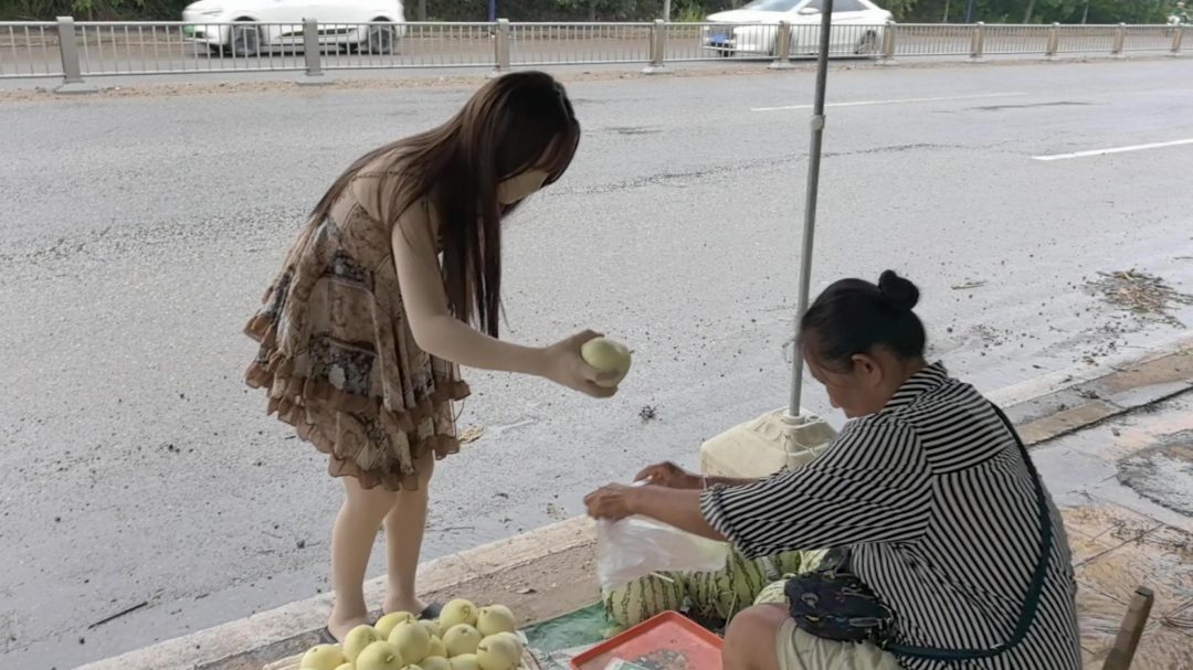 本来计划得挺好，来的时候好好的，下大雨了 我的唯美不见了 只能去买点东西寻求一下刺激了-3