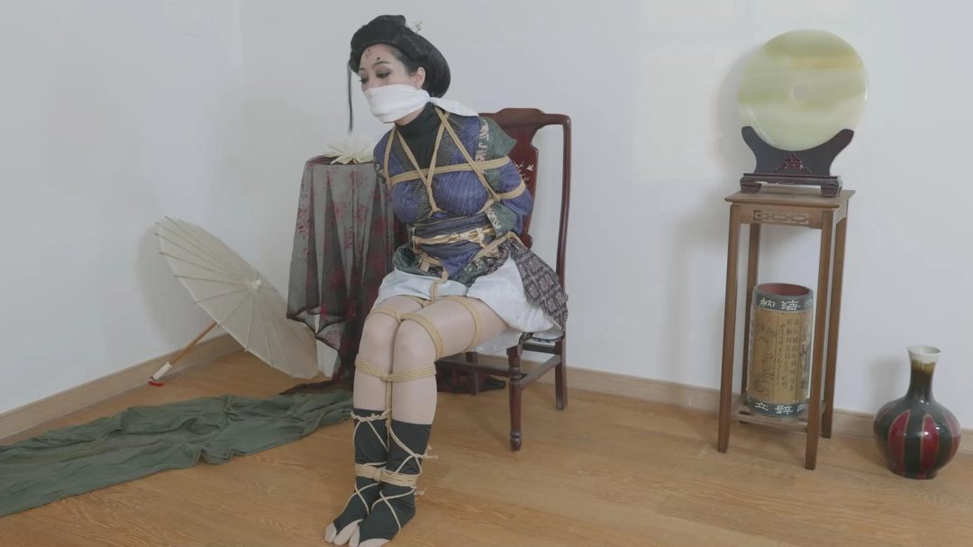 红鲤鱼作品《黑神话悟空之停止挣扎的四妹上集》，炼丹之前必需让被炼的妖精看不见，叫不出，动弹不得！-8