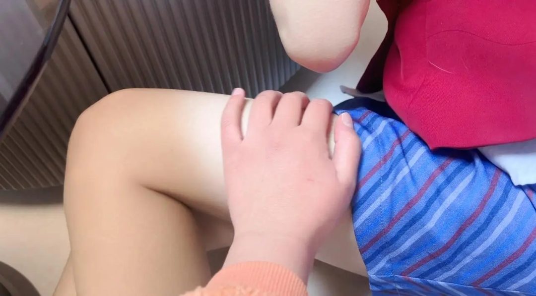 跟着空姐回家之我的邻居是变态（上）-2