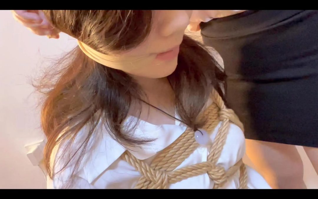 ol美女下班被入室绑架折磨十天 （三）-2