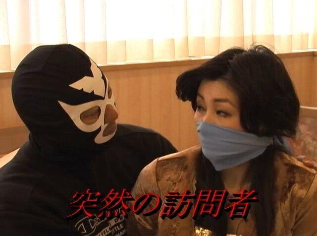 突然！麻酔薬を嗅がされて、-5