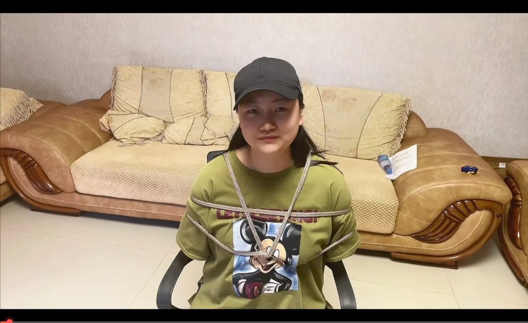 心灵访谈 捆绑起来问；关于绳子的问题，对绳子的用处 理解，被绑架会做些什么 脑子会想什么怎么办，怎么做等等好多问题，惩罚游戏-3