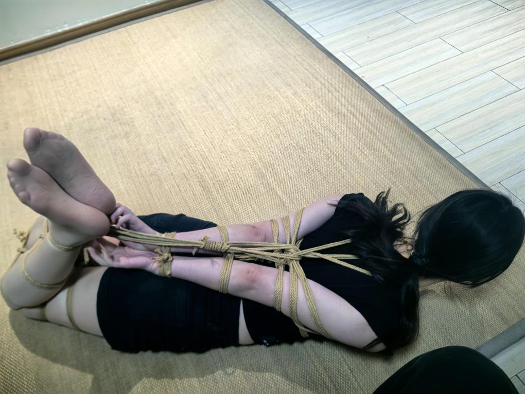 绳艺日常：分享几个比较有特点的妹子-5