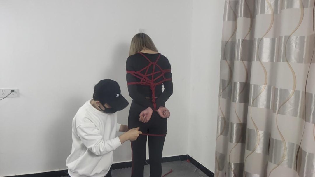 新绳配美人-4
