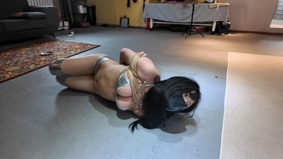 [小0] 掙扎的束縛女王【第四系列】(中编)-5