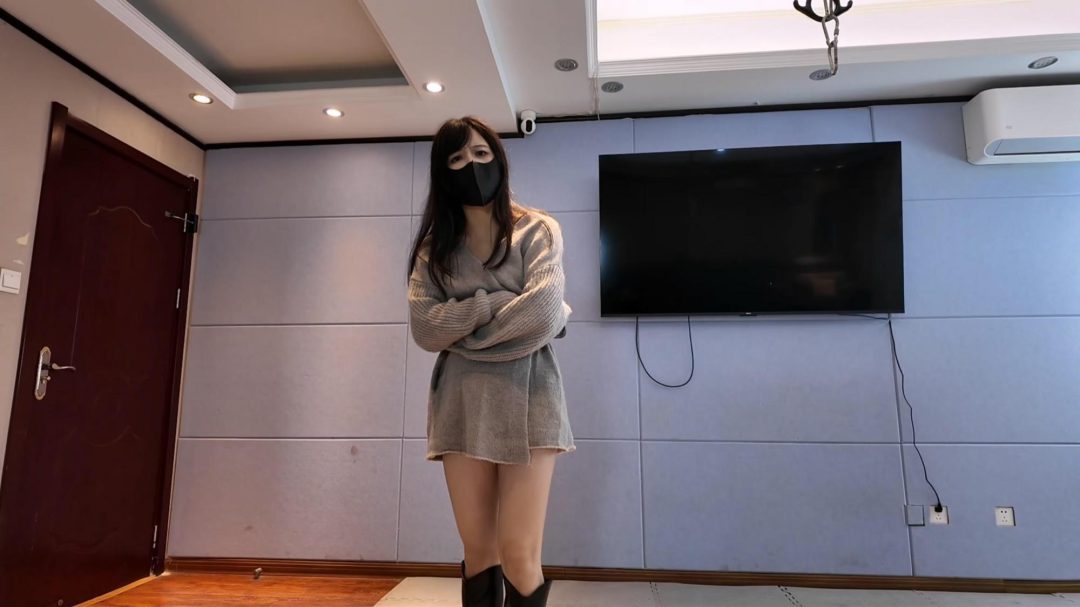 掙扎的束縛女王(上编)-1