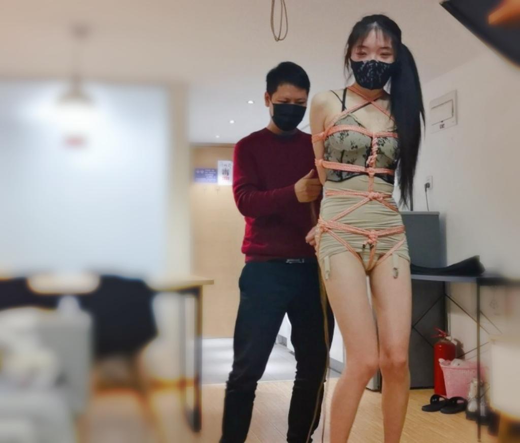 逃跑失败的小m-4