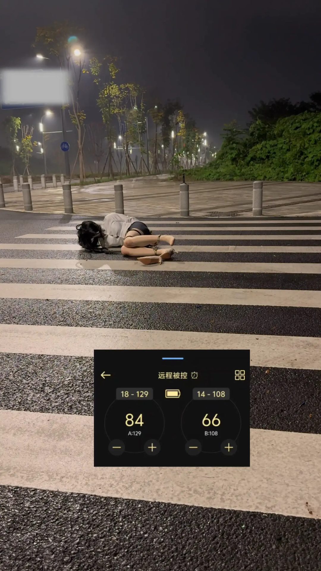 户外肉丝OL郊狼背铐过马路挑战SubM-7