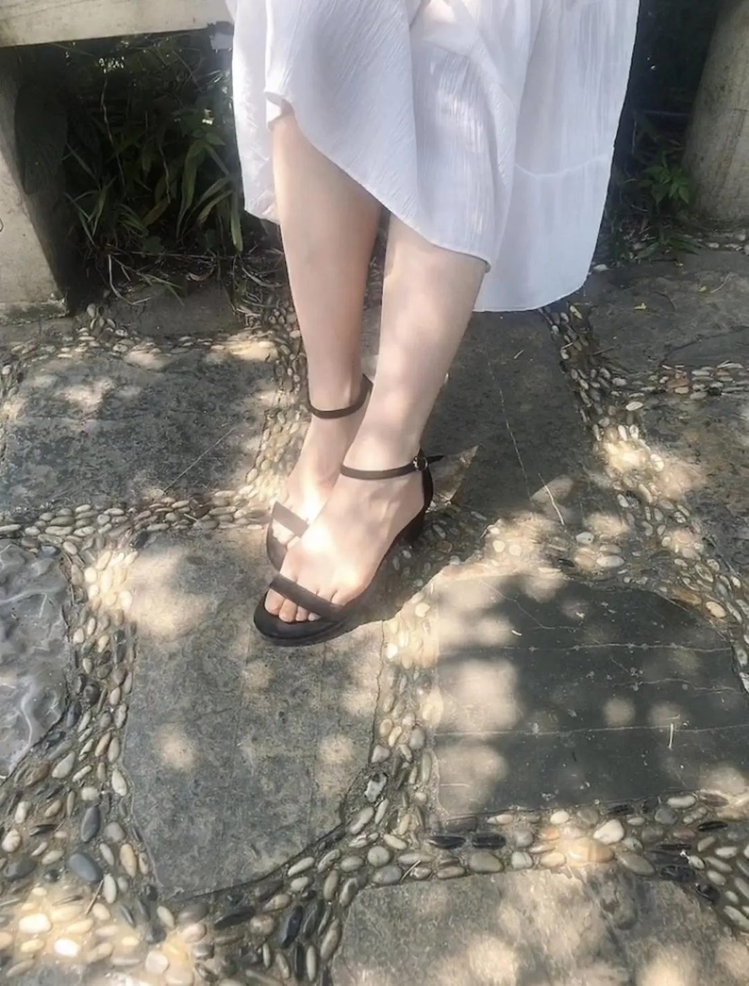 户外把玩女神的原味黑丝袜-3 户外把玩女神的原味黑丝袜-3