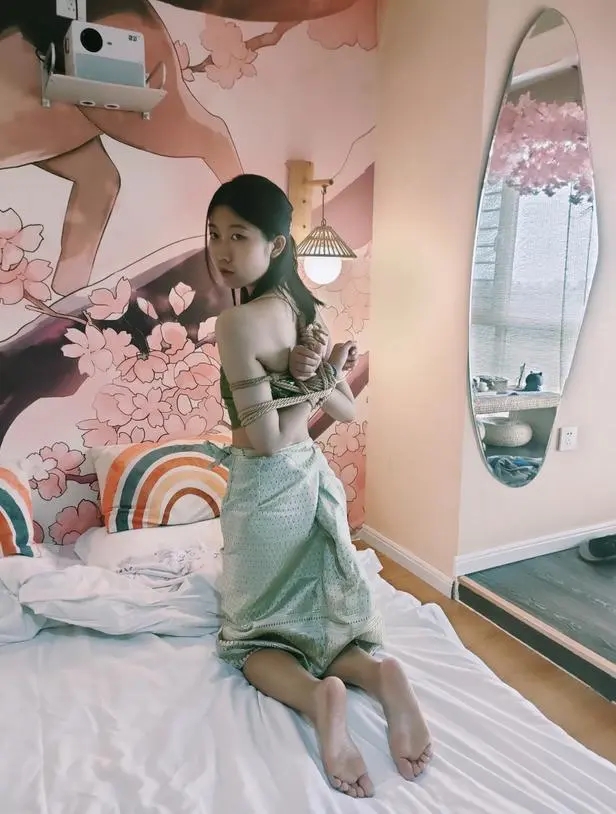 异域风情!傣族少女捆绑调教-2 异域风情!傣族少女捆绑调教-2