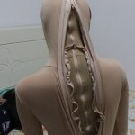多层zentai 四层。两层天鹅绒 一层莫代尔 一层莱卡面料 再加一层丝袜睡袋