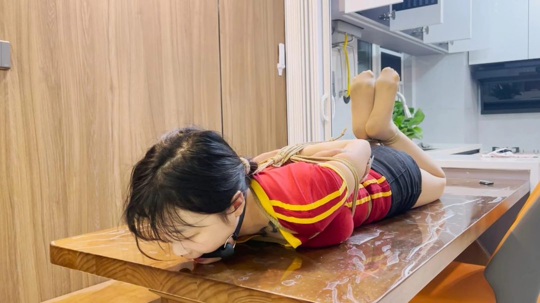 定拍奥特曼新模：可爱的学生妹 一小时日式驷马放置纯享-5