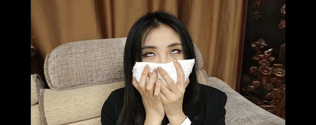 美女七七的迷晕劫-4