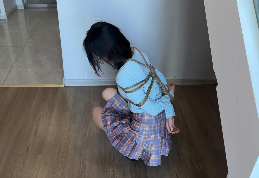 直拍我的首秀模特第一次约绑-3