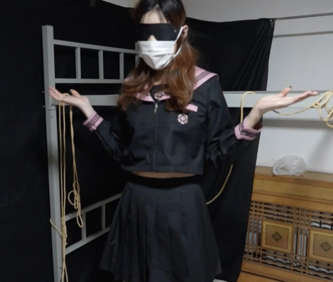 欣欣定拍片段-反骨终将受到惩罚-1