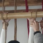 黑丝包臀裙珺珺单脚吊缚打脚心，新模特琳琳第一次试镜（驷马，单脚吊，SP。新模特，双女）