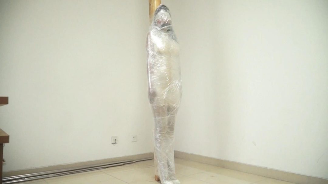 逍遥订制 —被保鲜膜全包的女孩【全集】-2
