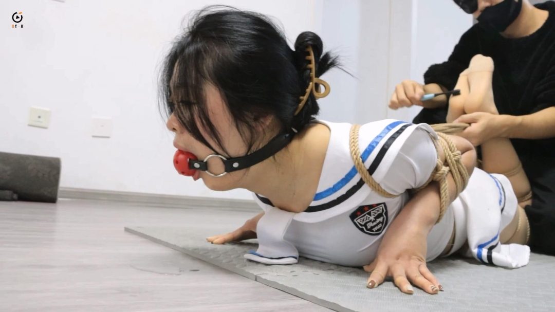 得意客定拍：学生妹菲儿应聘绳模 下集 驷马TK测试-12