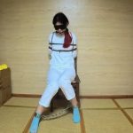 【定拍】白色汉服椅子后手缚铁脚镣！