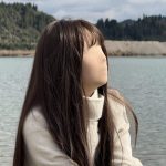 春暖花开之际 油菜花如约而至 它跟你一样 善解人意 我喜欢风 它跟你一样